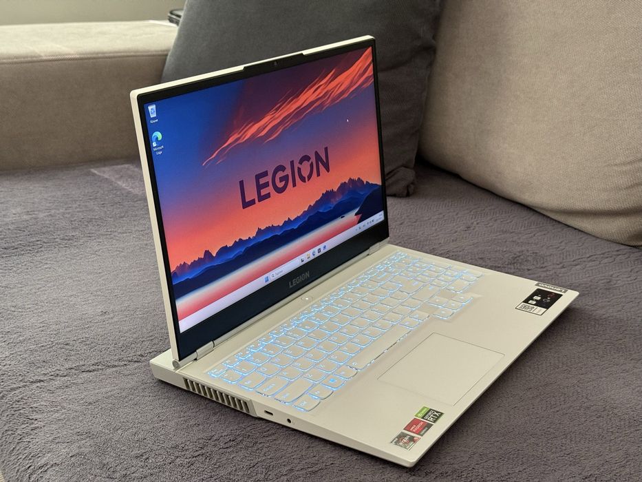 15.6’FHD IPS 120Hz/Ryzen 5-5600H/RTX 3050 4GB/Lenovo Legion 5 /16GB DDR4/512GB SSD