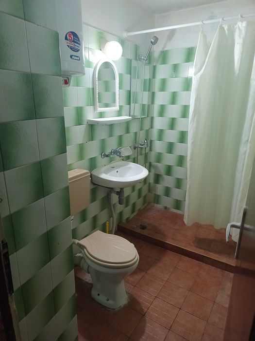 Дава се под наем Четиристаен апартамент в Варна, Гръцка махала - 100 кв.м за 548.25 € - Снимка #7