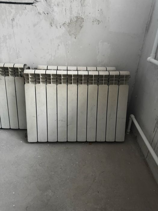 Продам алюминивые батареи б/у