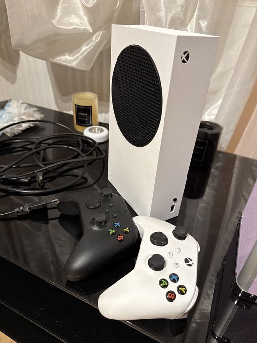 Xbox series s 500gb stare perfecta 2 manete
