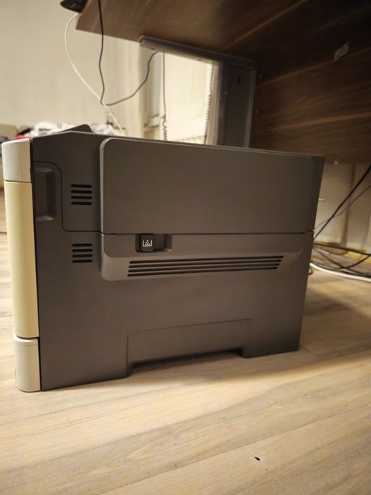 Лазерен Цветен Принтер Lexmark CS510de + Всички тонери