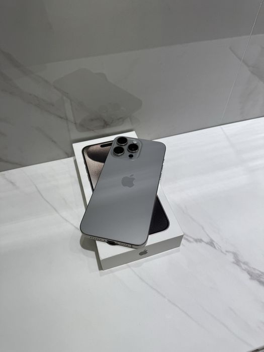 Продам Iphone 15 Pro Max Natural Gray 256-Гб LL/A Америка Идеал!