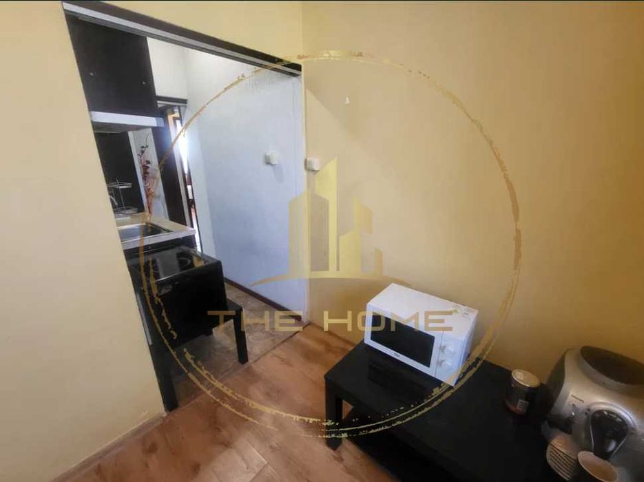 Дава се под наем Тристаен апартамент в Варна, Младост 1 - 68 кв.м за 350 € - Снимка #2