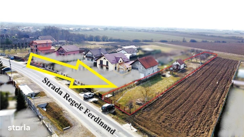 VIDEO | Teren generos, cu livada si casa de vacanta in Satu Mare