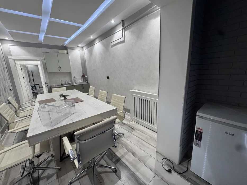 Аренда Офис ориентир Метро Айбек