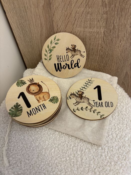 Дървени карти за месечинки! За бебе