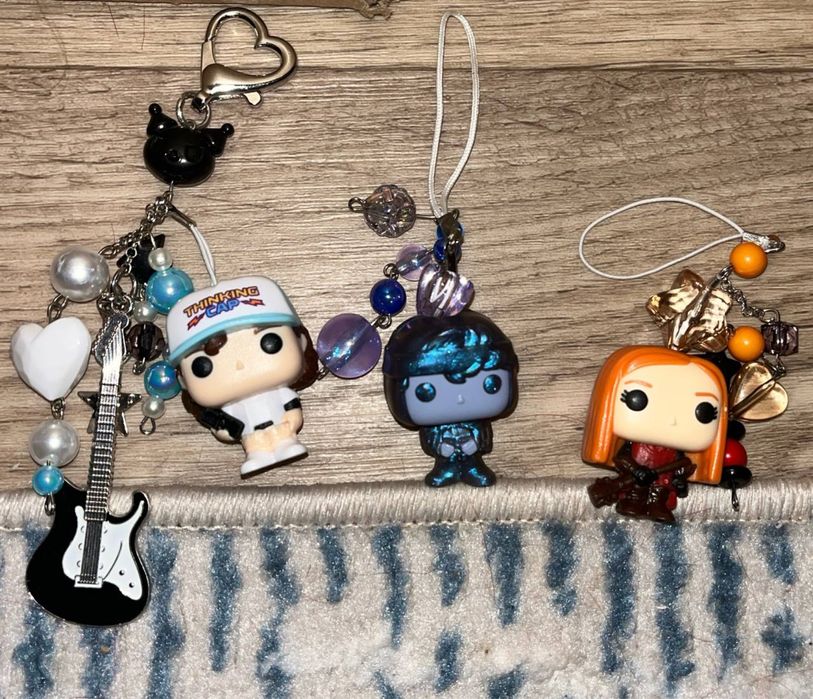 гарри поттер очень странные дела киндер