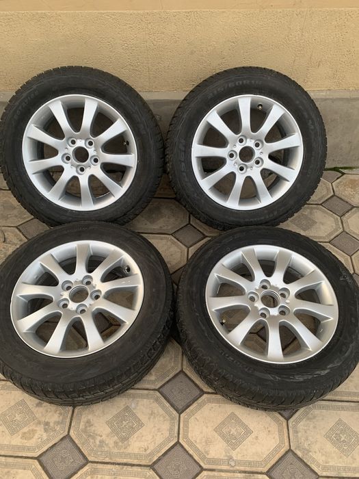 Диски r16 оригинал от тайота,лексус  с зимними шинами  обмен есть