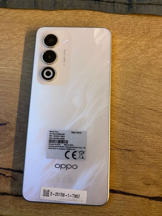 Vând  Oppo a 5 ca  nou