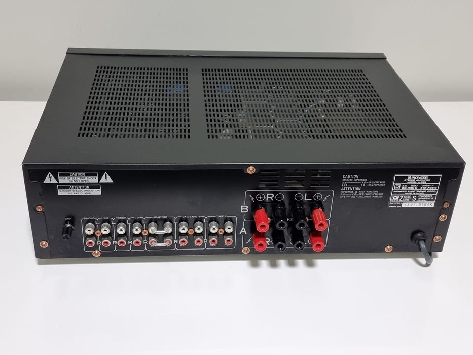 Pioneer A-333 integrated amplifier