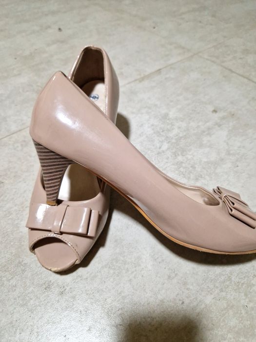 Туфли женские по