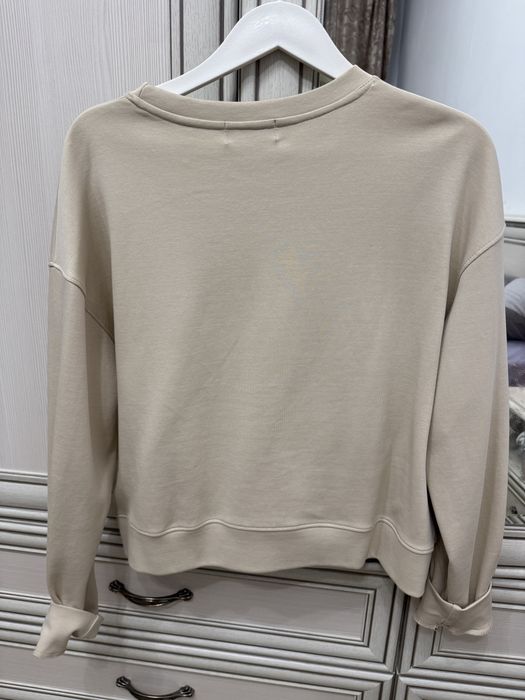 Продам свитшот, качество отличная