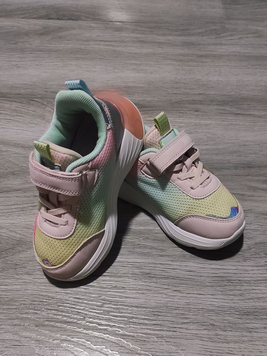 Кроссовки "антилопа' в идеальном состоянии.