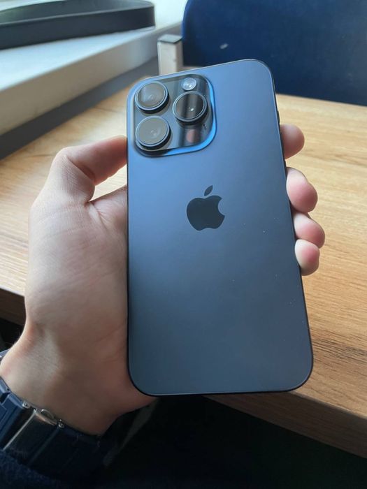 iPhone 15 Pro, 256 GB