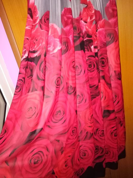 Rochie de seară elegantă