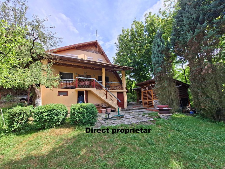 Casa com. Bughea de Jos, jud. Arges