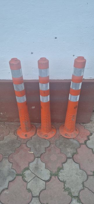 Stilpi plastic delimitare
