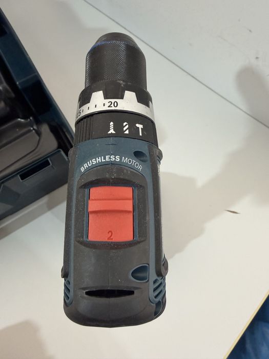 Bosch GSB 18 V 90 C filetanta cu percutie