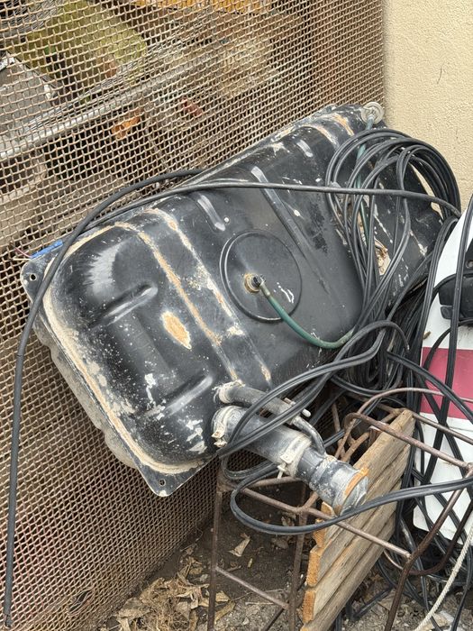 Бензобак карбюратор на Газель