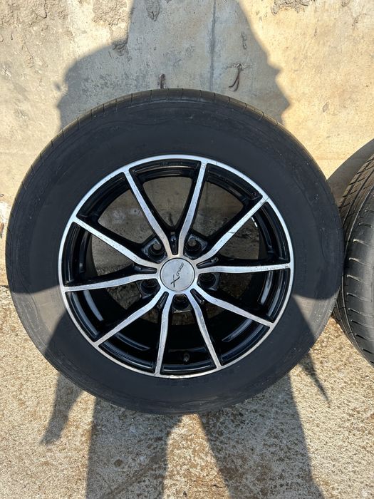 Диски с резиной!