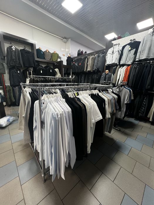 Продам стойку для одежды