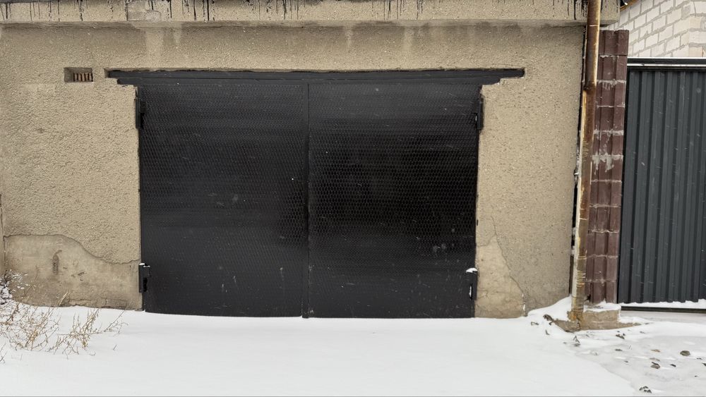 Продам ворота без коробки!