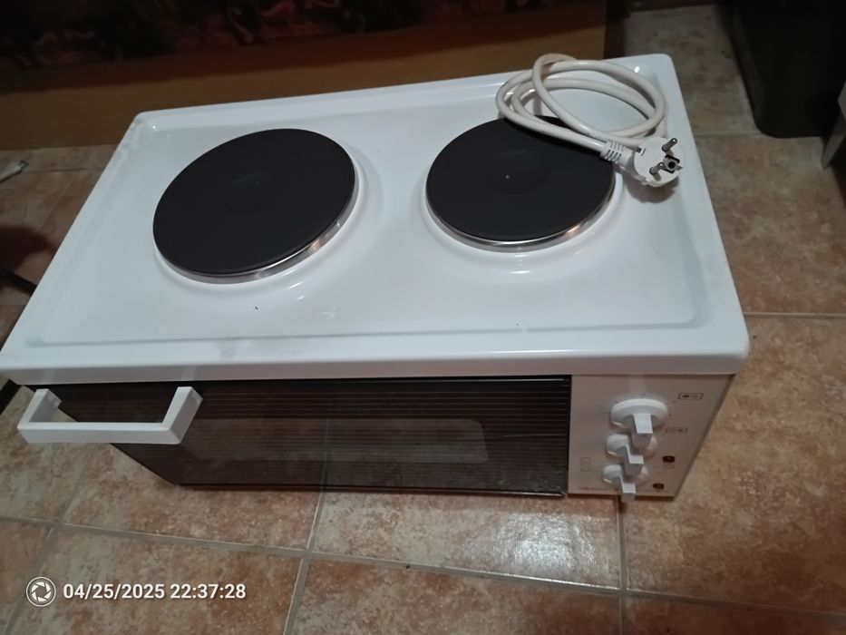 Фурна с  2 котлона