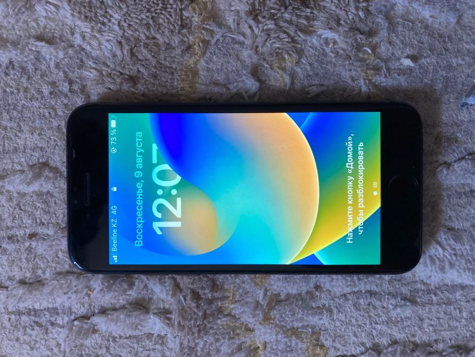 Продам iphone 8 64 gb