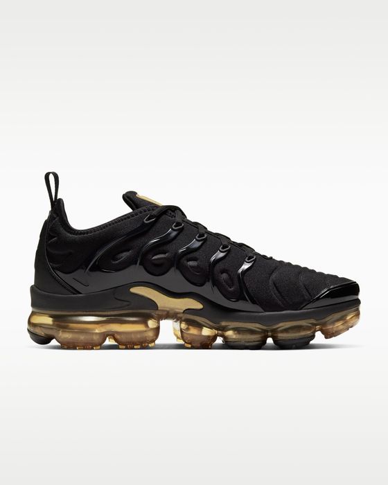 Nike Air VaporMax Plus Black & Gold