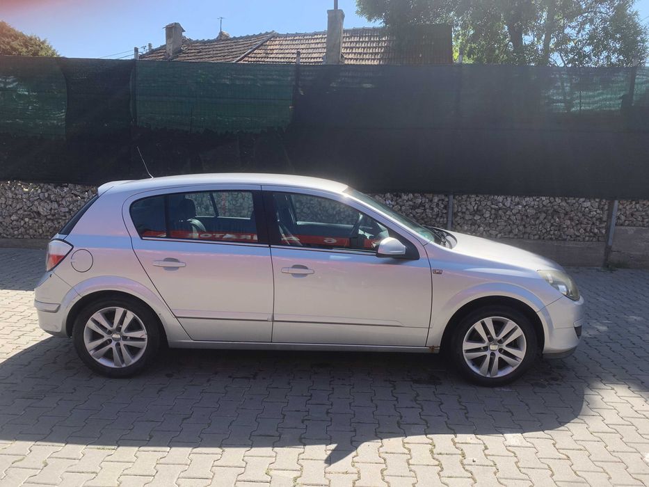 Opel Astra H, 2004, 1.8 Benzină, 213.640 km – 1800€ negociabil