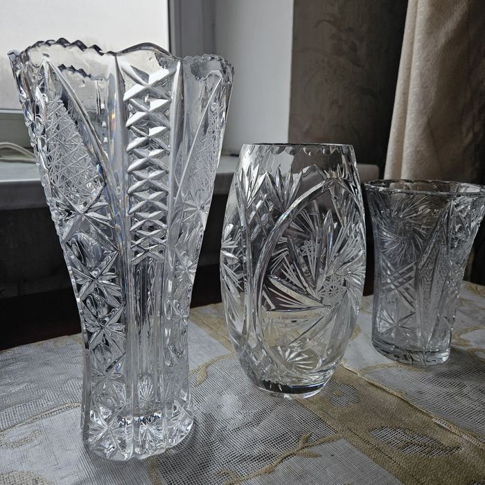 Ваза хрустальная срочно