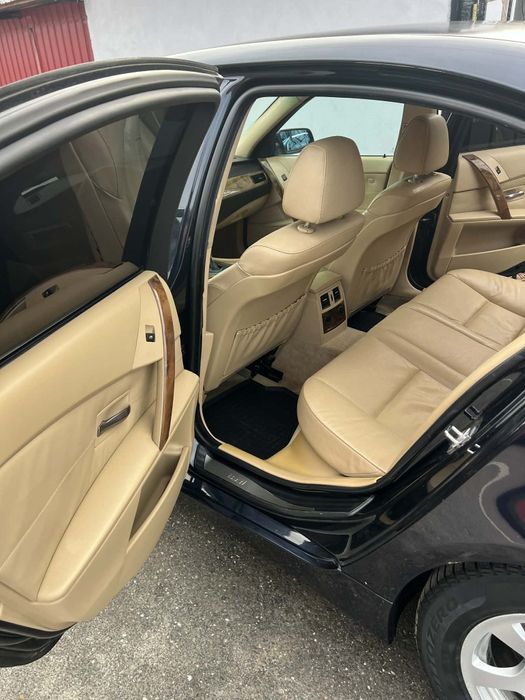 Se vinde BMWE60  personala