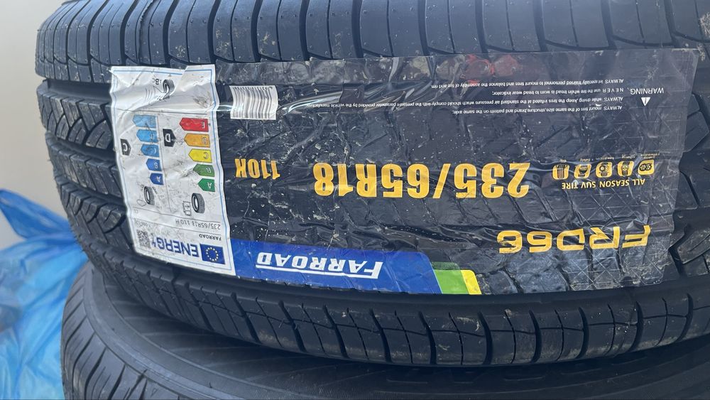 Шина новый 235-65-R18