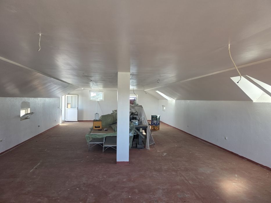Proprietate comerciala / casa +teren