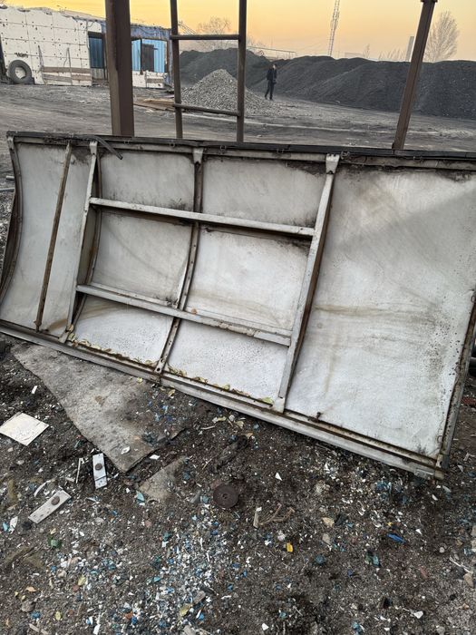 Прицеп одноосный 210х 290