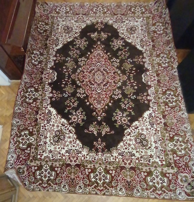 Тип персийски вълнен килим, 3м х 4м, Сливен