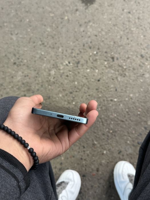 Redmi note 13pro 8+4 256