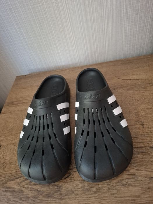 Adidas Originals чехли 43 номер.