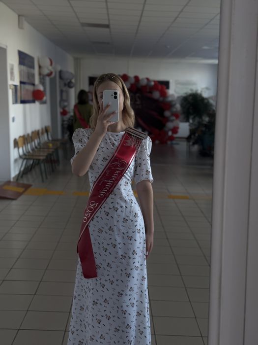 платье длинное в цветочек