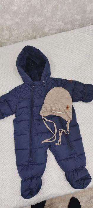 Продам комбинезон весна осень