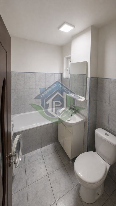 Apartament 3 camere 2 băi, parcare, balcon 12 mp – Astra Calea Bucuresti Brasov