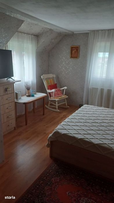 Casa cu mansarda in Ernei, situata intr-o zona linistita