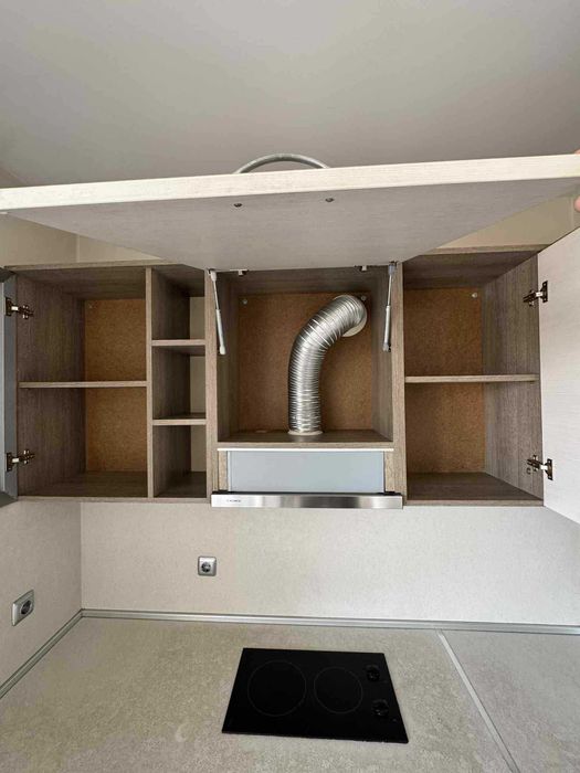 Кухня с уреди като нова !