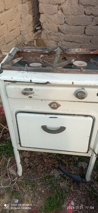 Gaz plita sotiladi srochna