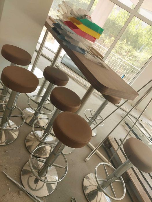 Бар столове - кожени