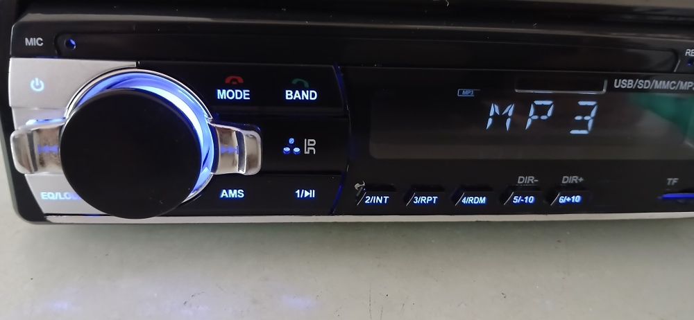 Радиофлешка сотилади.