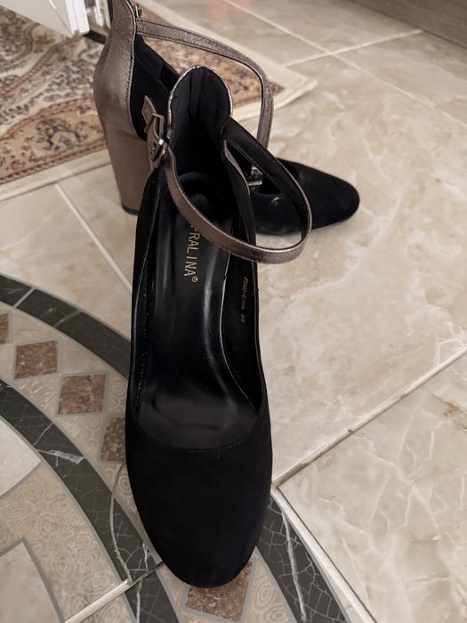 Туфли и босоножка Кулсарда