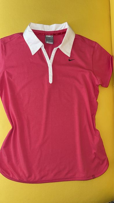 Уникална тениска Nike с бродирано лого