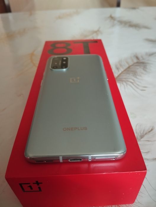 One plus + 8t 12/256 5G сост 10/10