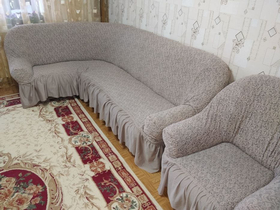 Продам диван угловой